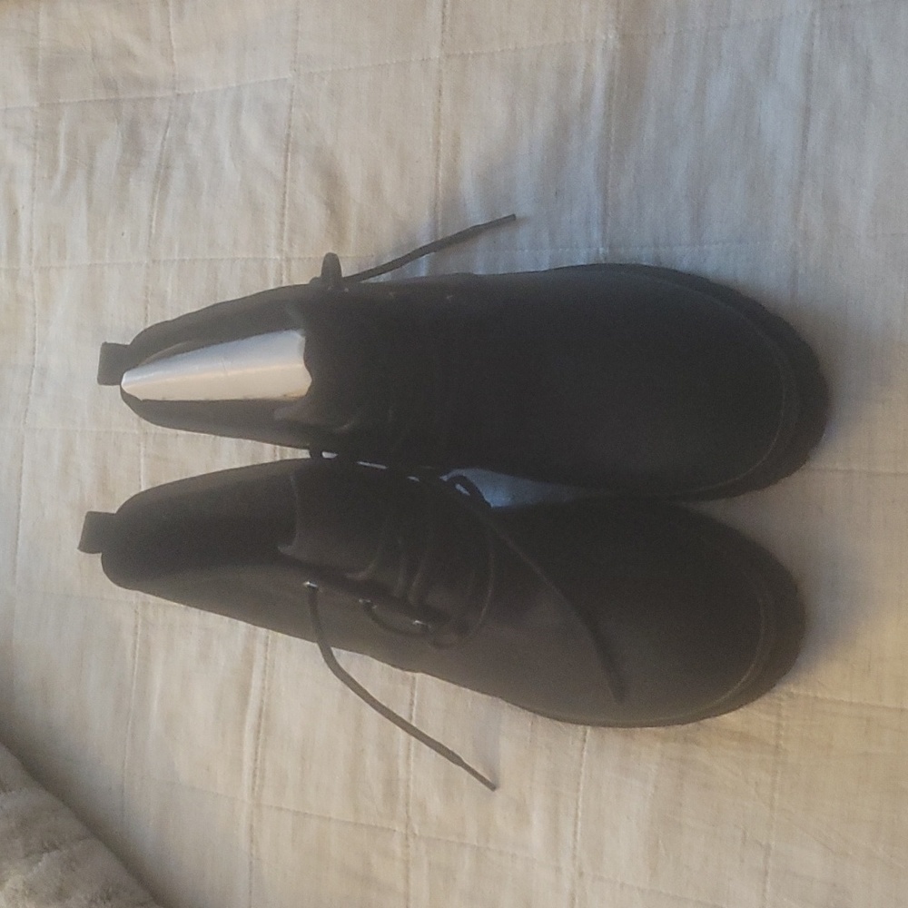 Ugg Men’s Neuland Weather Boots